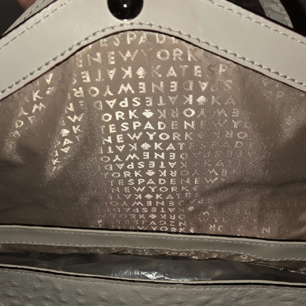 Kate Spade Eel Skin Cream Shoulder Bag - Picture 5 of 9